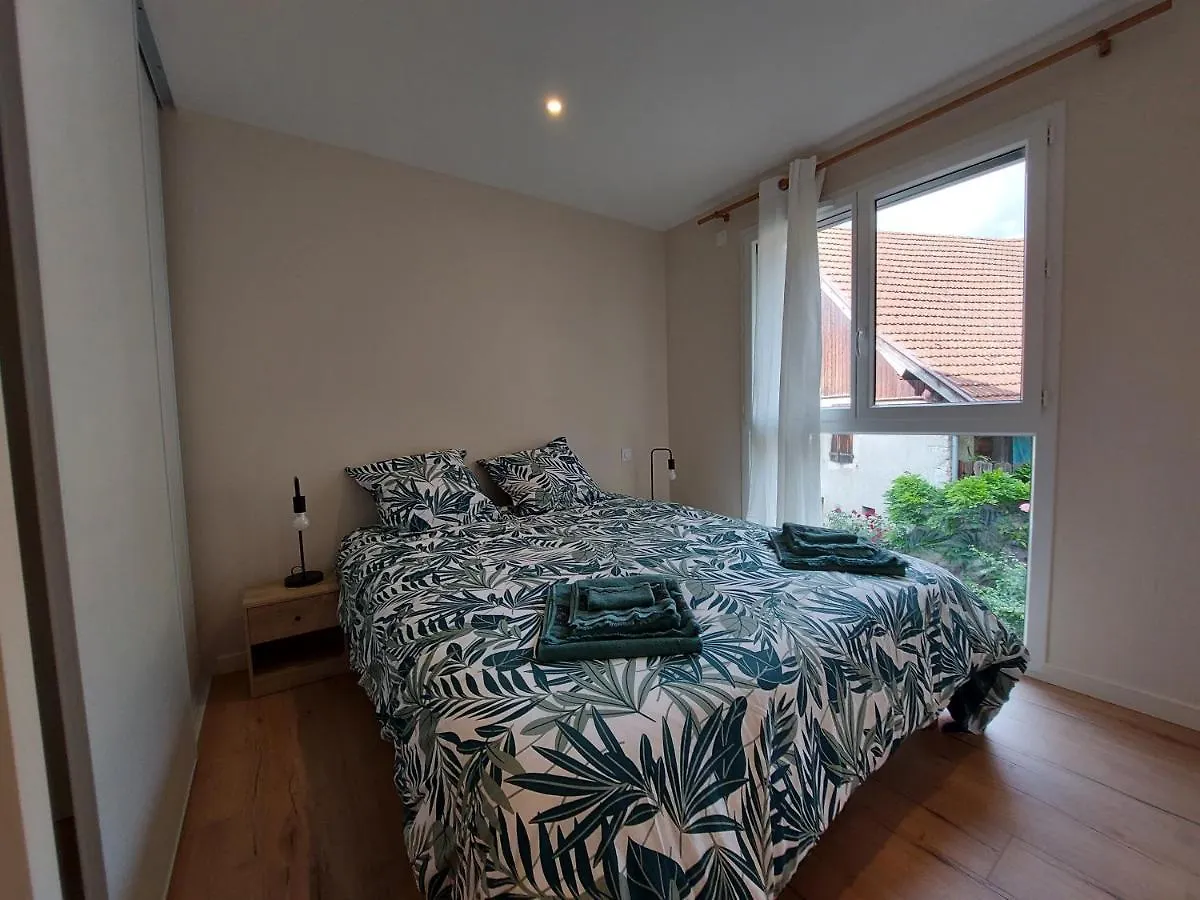 Charmant Et Spacieux Appartement A Quelques Pas Du Lac Duingt